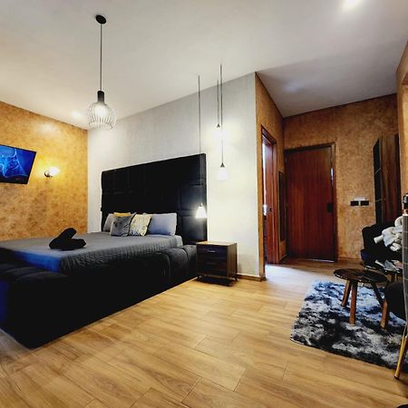 Suite En Tlaquepaque Centro グアダラハラ エクステリア 写真